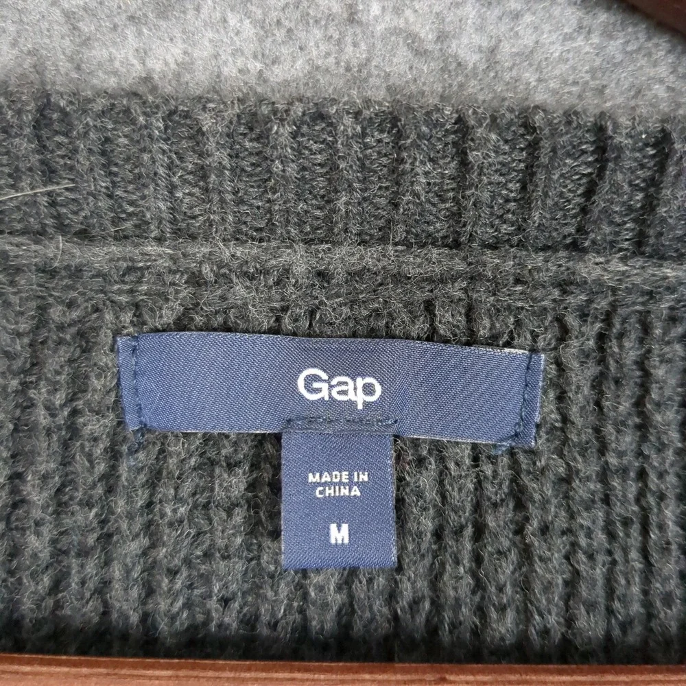 Gap Womens Medium‎ Charcoal Gray Textured Knit Full Zip V-Neck Cardigan Sweater